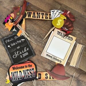 Wild West Photo Booth Props Set